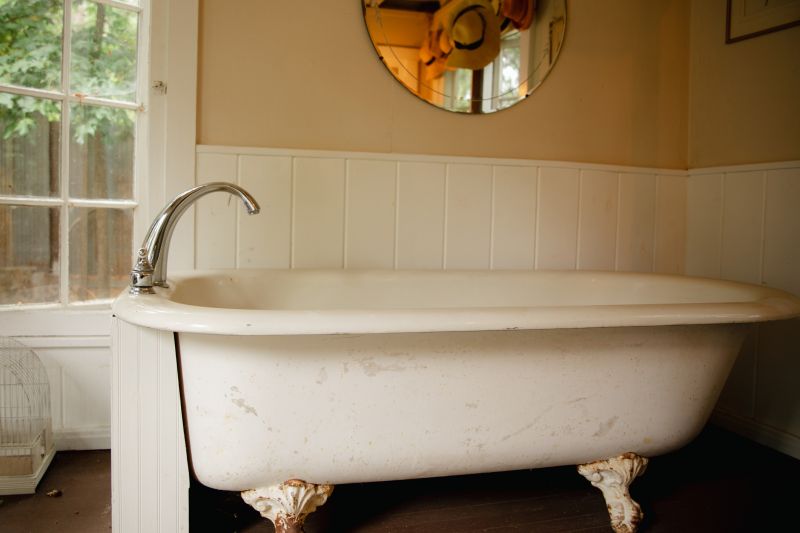 Clawfoot Freestanding Tub